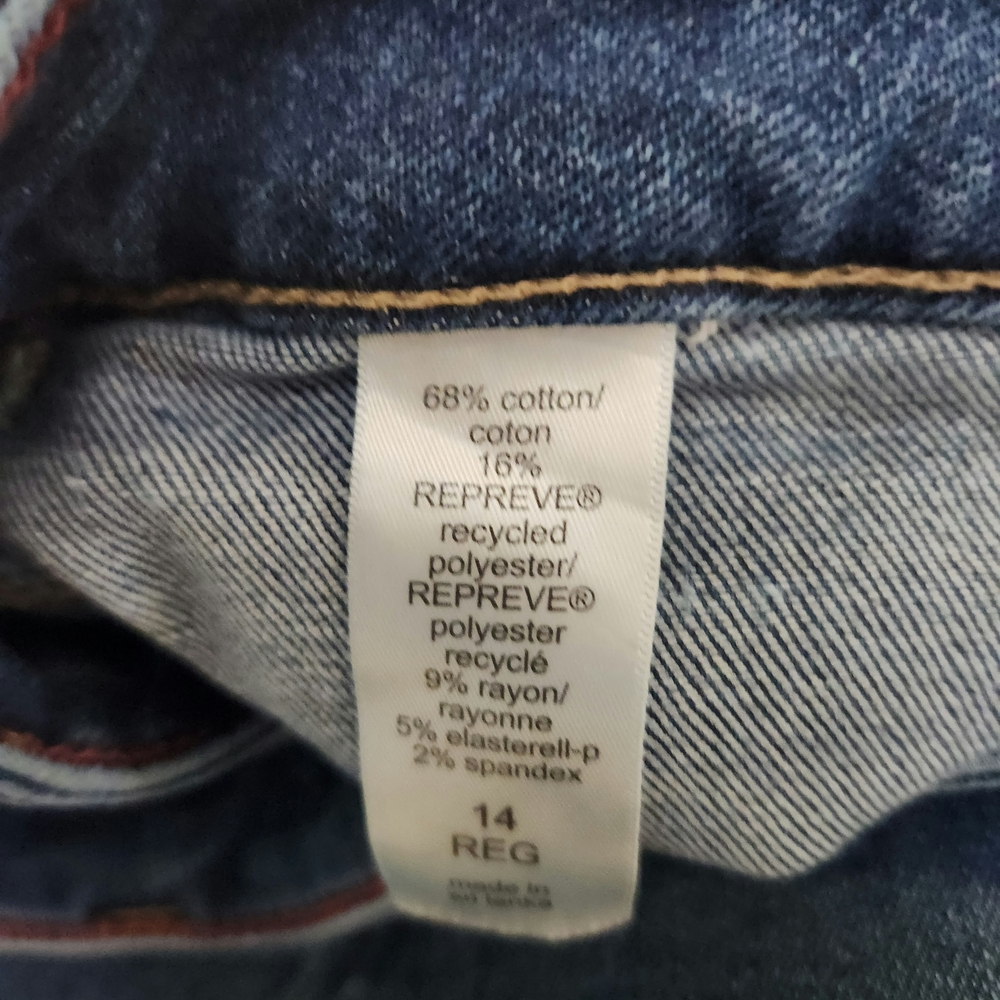 Edgely Slim Straight High Rise Jeans. Size 14 - Picture 6 of 6